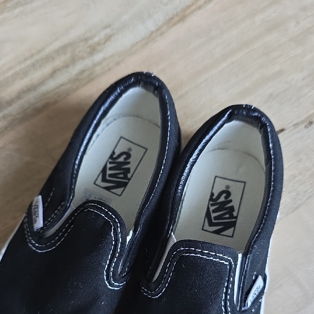Vans Kids Black Slip-On Sneakers - Picture 5 of 7